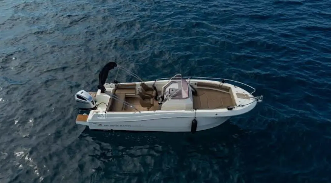 Atlantic 750 Open 5