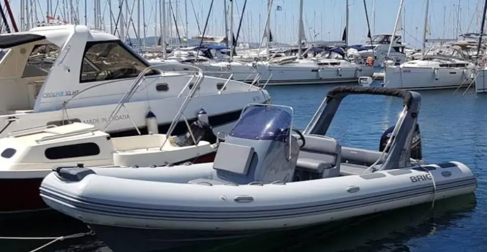 Brig Eagle 650 cruising through the Zadar archipelago