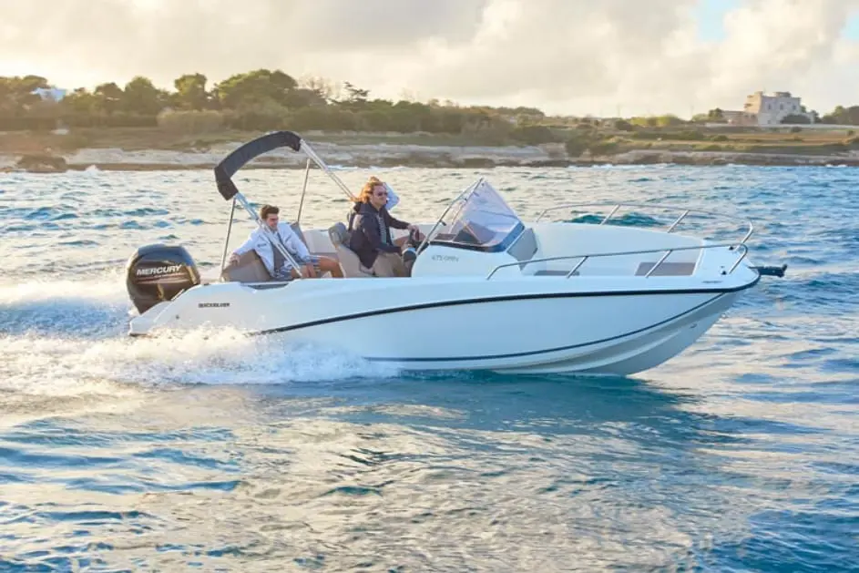 Quicksilver 675 Open 3